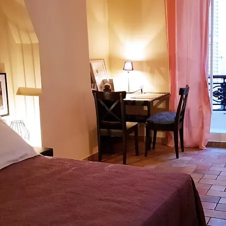 Apartment Dans Le Marais 3